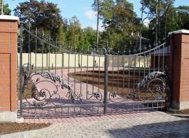 tvoros-vartai-1